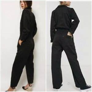 NWT Levi’s Black Rosie Jumpsuit
